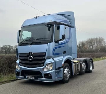 Mercedes 360x320