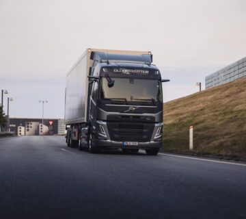 Reliable Commercial Truck Parts 1 360x320